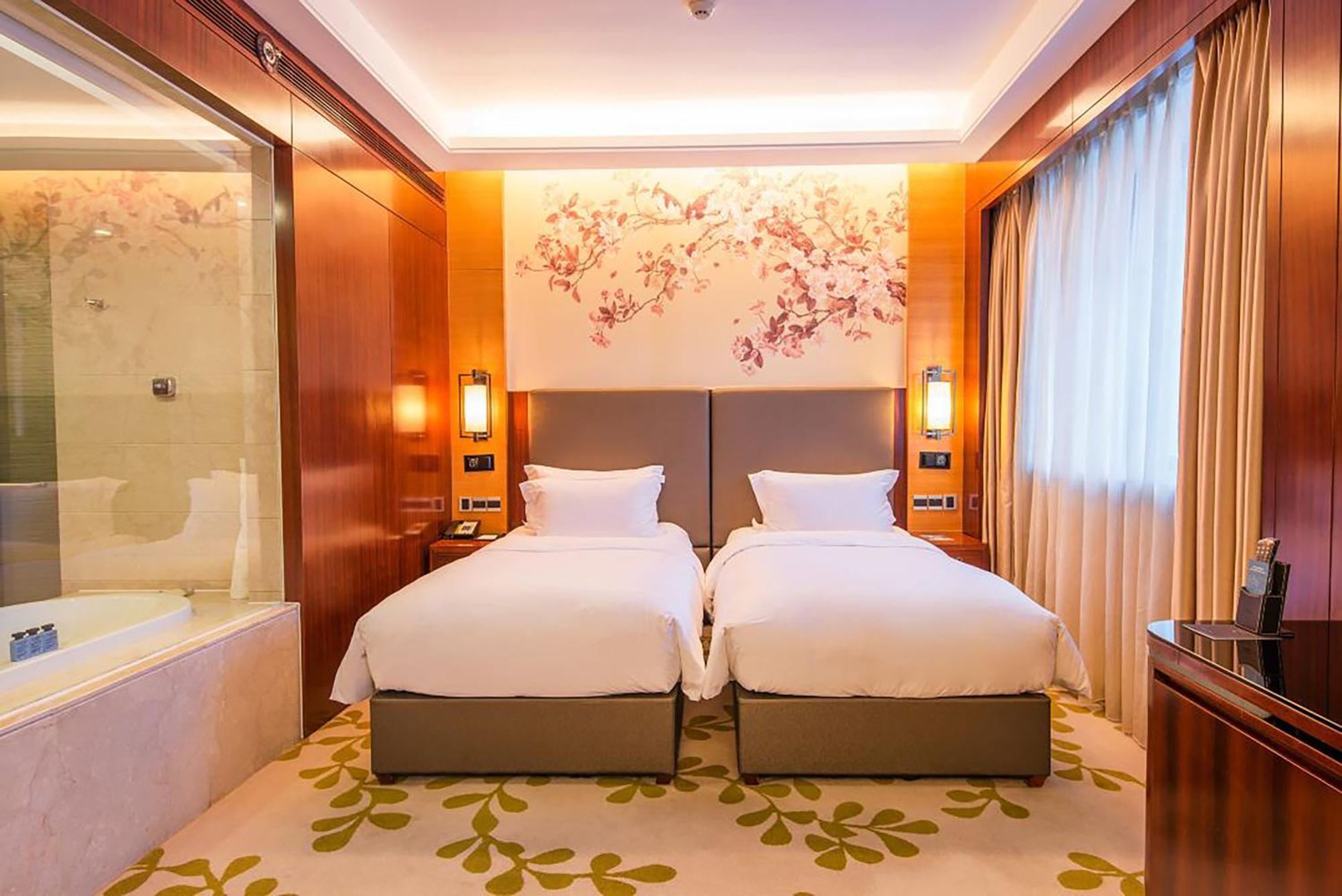 Enlux Hotel Jinan Eksteriør billede